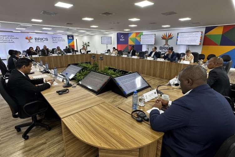 BRICS summit and de-dollarisation