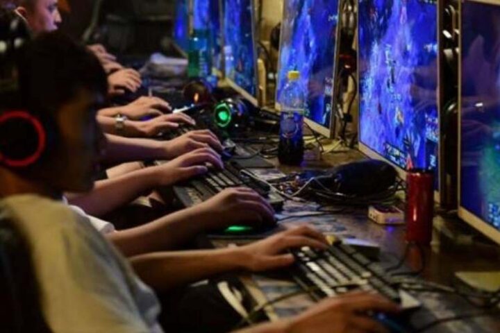 online gaming growth vs regulation