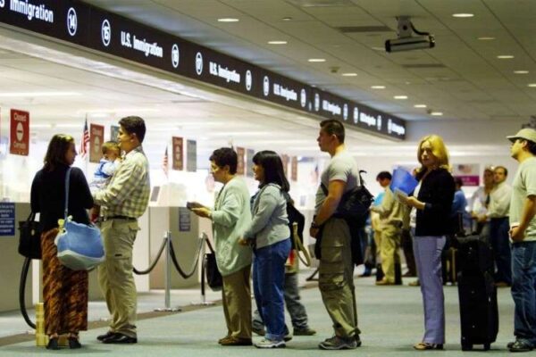 long ques for golden visas