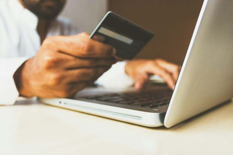 Dark patterns in e-commerce