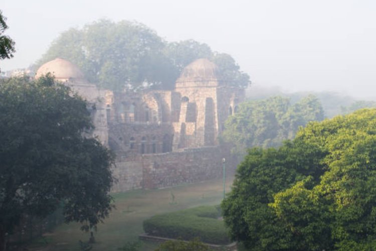 Delhi air pollution crisis