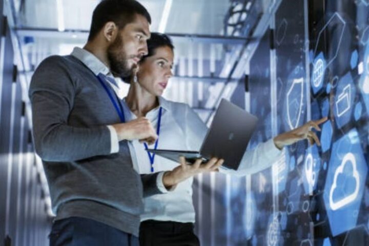 India technology spending,