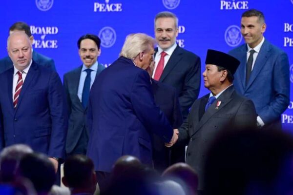 Indonesia’s President Prabowo with US President Trump to sign up for the Board of Peace.
