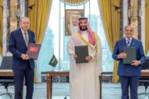 Mecca defence pact
